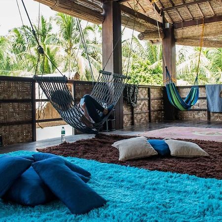 Footprints Homestay (Adults Only) Хенераль-Луна Екстер'єр фото