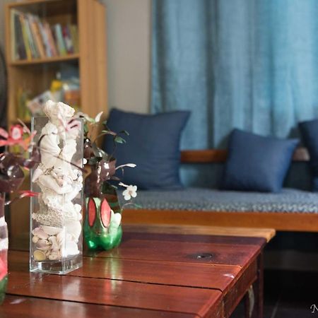 Footprints Homestay (Adults Only) Хенераль-Луна Екстер'єр фото