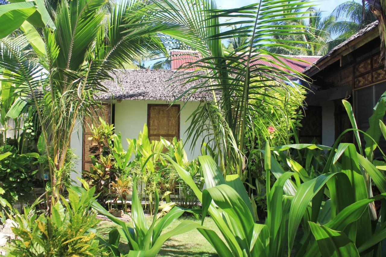 Footprints Homestay (Adults Only) Хенераль-Луна Екстер'єр фото